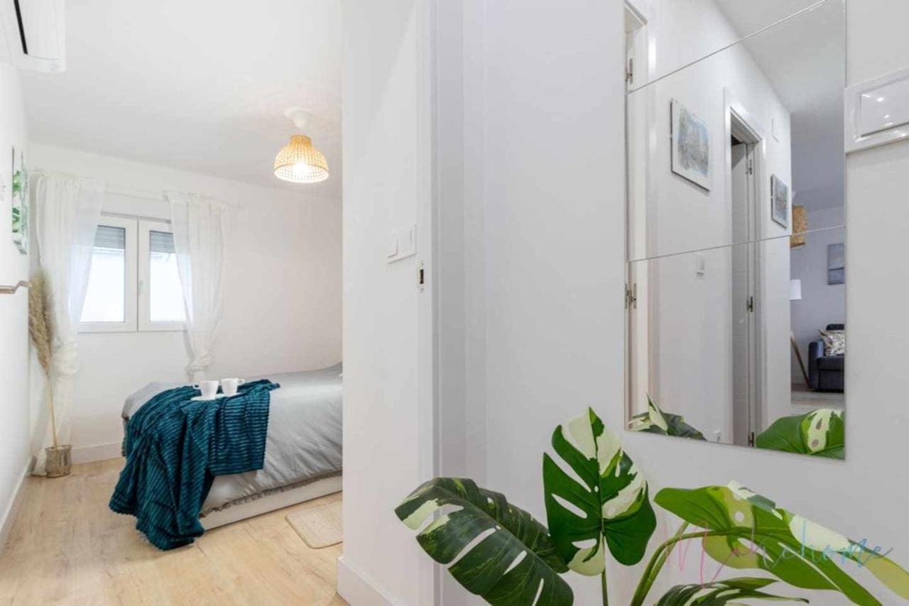 2 Apartamento En Estadio Sevilla 6 Plazas 3 Hab Y Metro 外观 照片