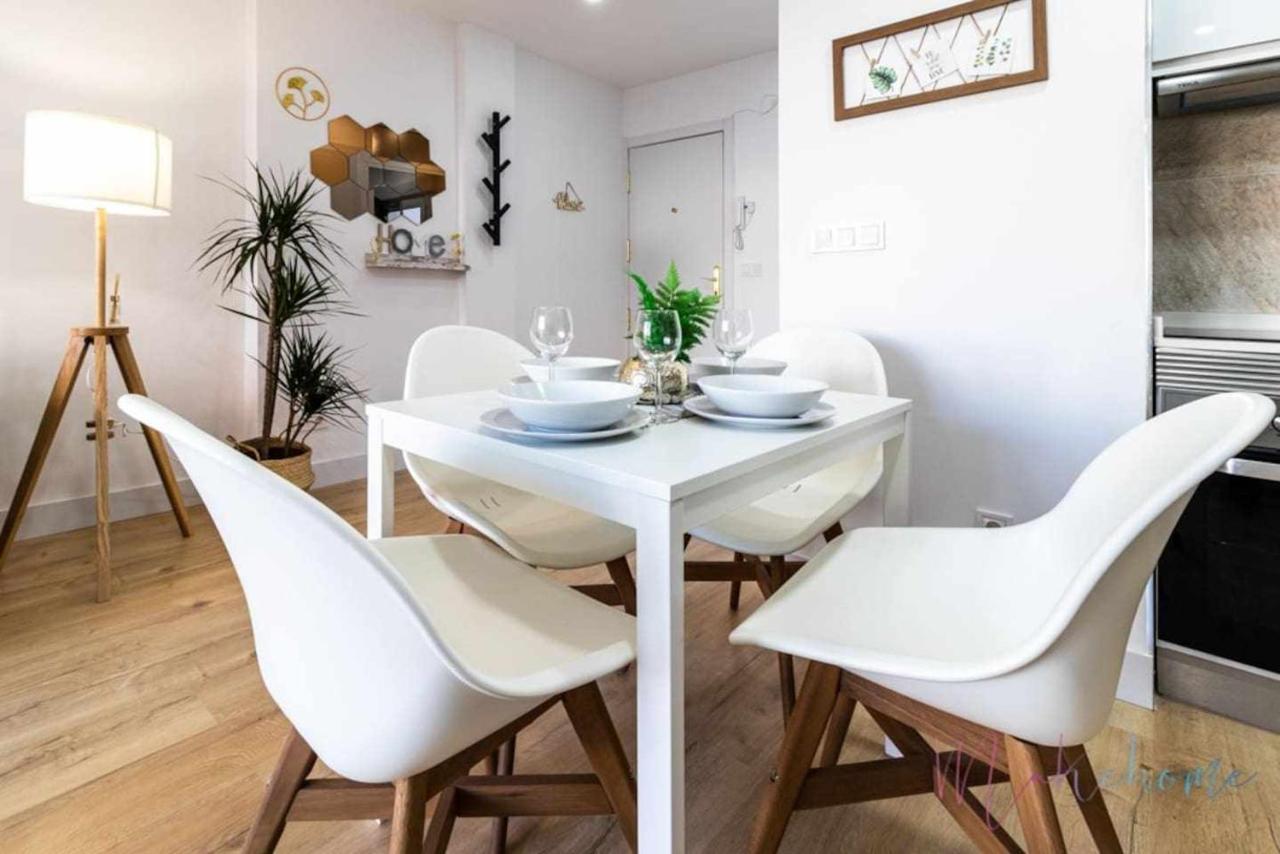 2 Apartamento En Estadio Sevilla 6 Plazas 3 Hab Y Metro 外观 照片