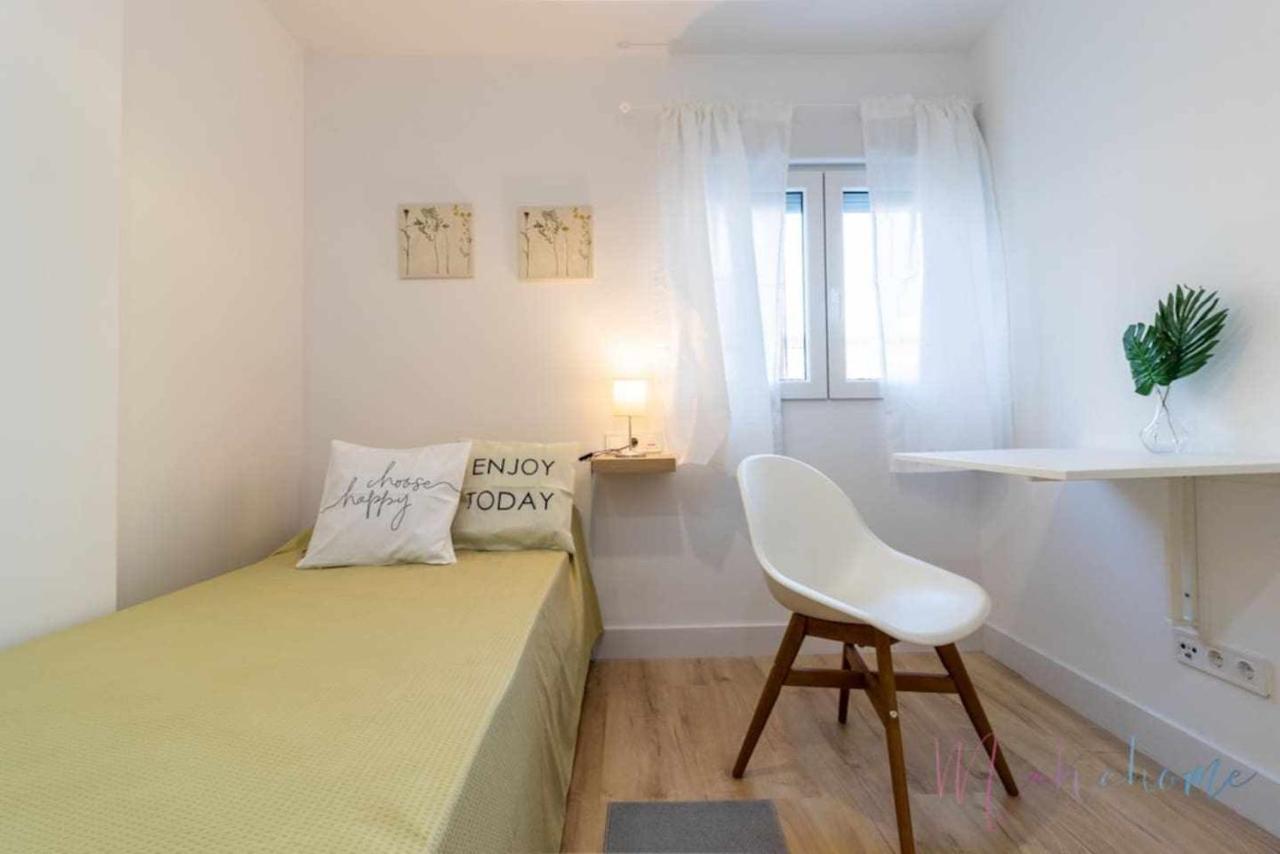 2 Apartamento En Estadio Sevilla 6 Plazas 3 Hab Y Metro 外观 照片